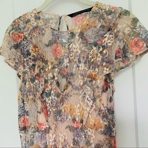 LAST CHANCE 🚀 Zara Floral Lace Dress XS